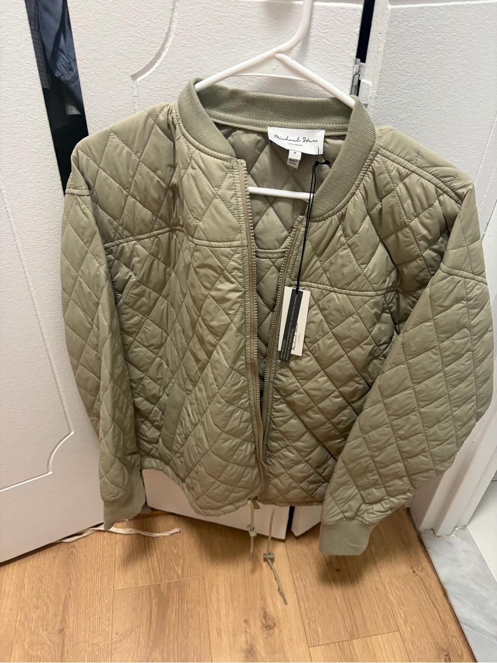 MICHAEL STARS NWT Miya Quilted Jacket, light olive, Size M, perfect for fall!!
